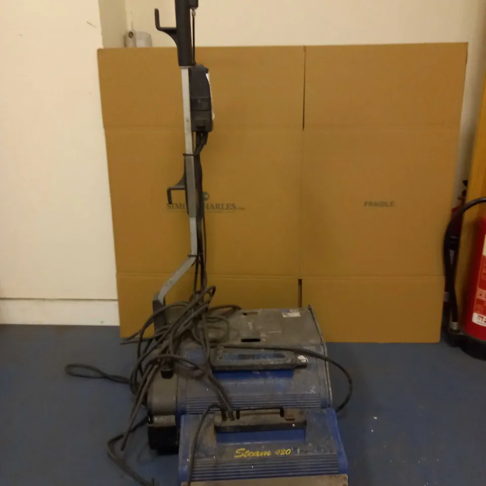 DUPLEX FLOOR CLEANING SYSTEMS