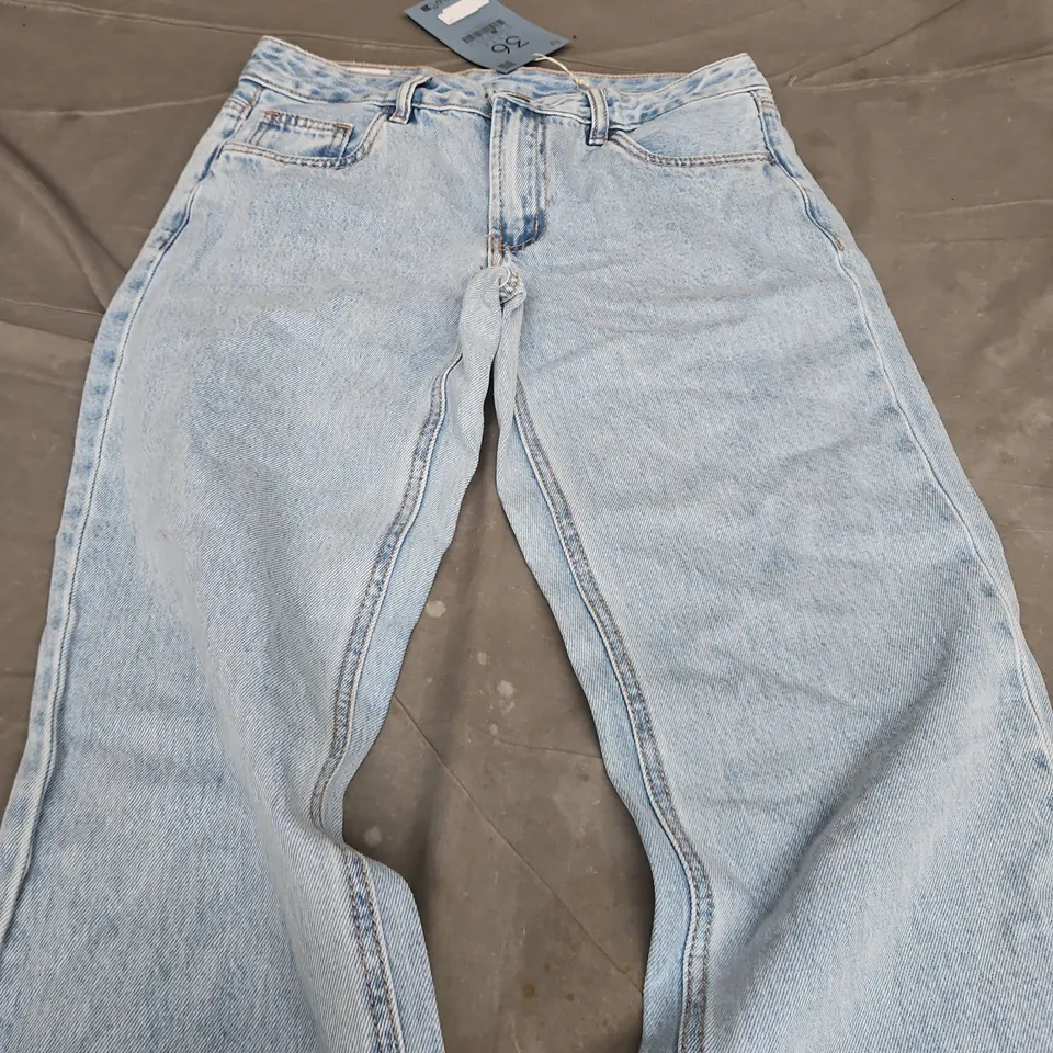 STRTEEN WOMEN'S LIGHT-WASH DENIM JEANS – UK 08 