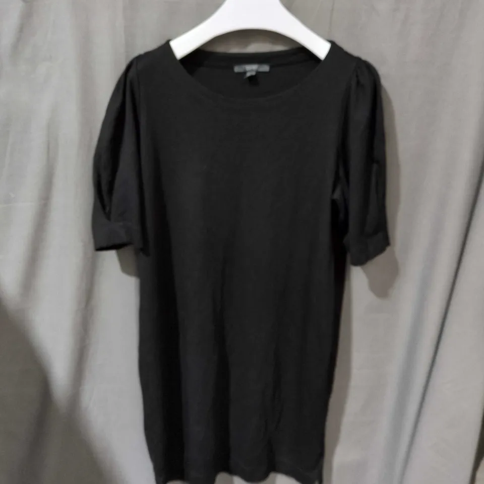 WOMEN'S BLACK TOP WITH PUFF SLEEVES SIZE XL