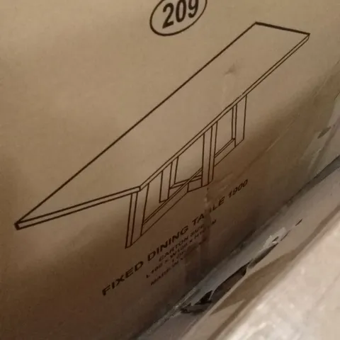 BOXED DINING TABLE (2 BOXES)