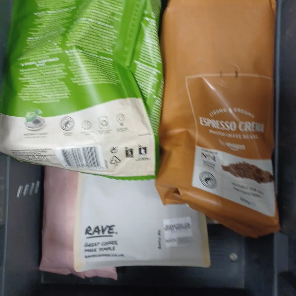 APPROXIMATELY 10 ASSORTED COFFEE PRODUCTS TO INCLUDE SENSEO, RAVE, LAVAZZA ETC 