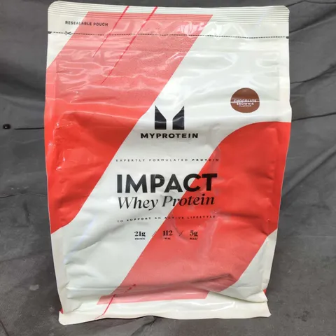 MYPROTEIN IMPACT WHEY PROTEIN – CHOCOLATE BROWNIE FLAVOUR, RESEALABLE POUCH 1KG