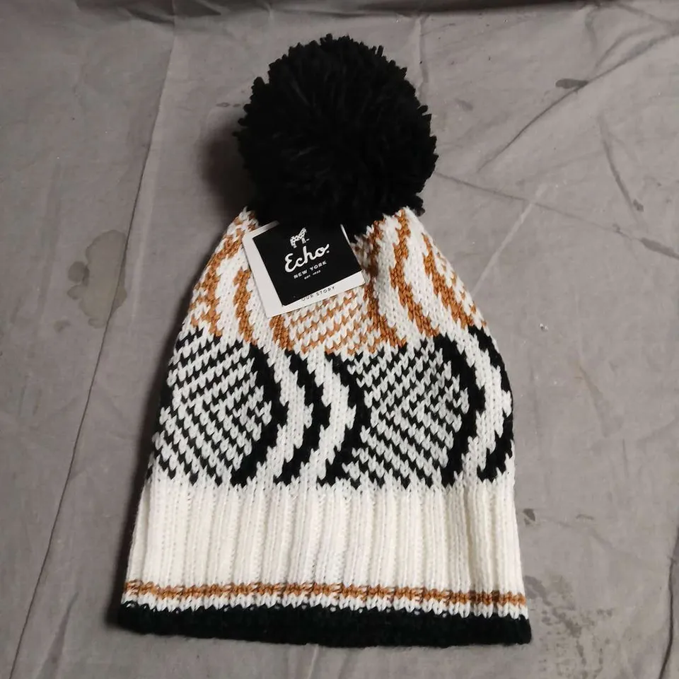 ECHO NEW YORK KNITTED BEANIE WITH POM-POM – MULTICOLOUR GEOMETRIC PATTERN