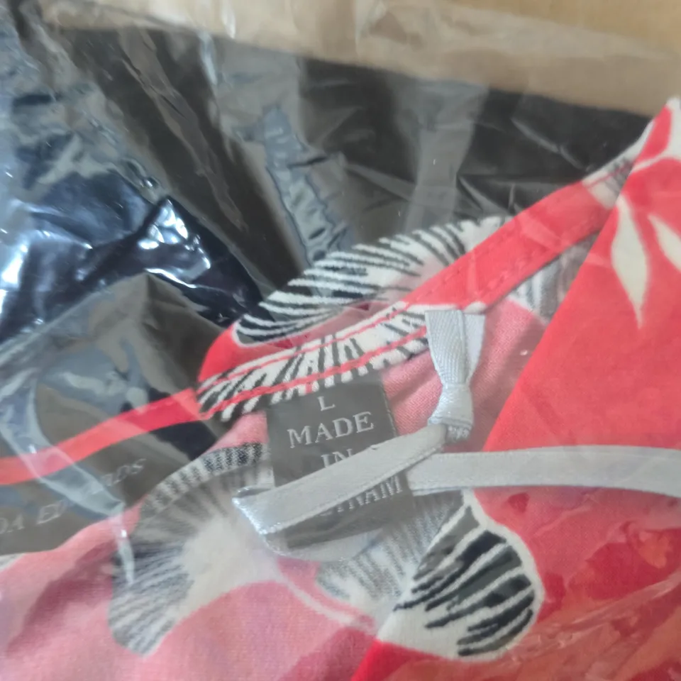 BRENDA EDWARDS RED PATTERN TOP AND BLACK PANTS JUMPSUIT SIZE L