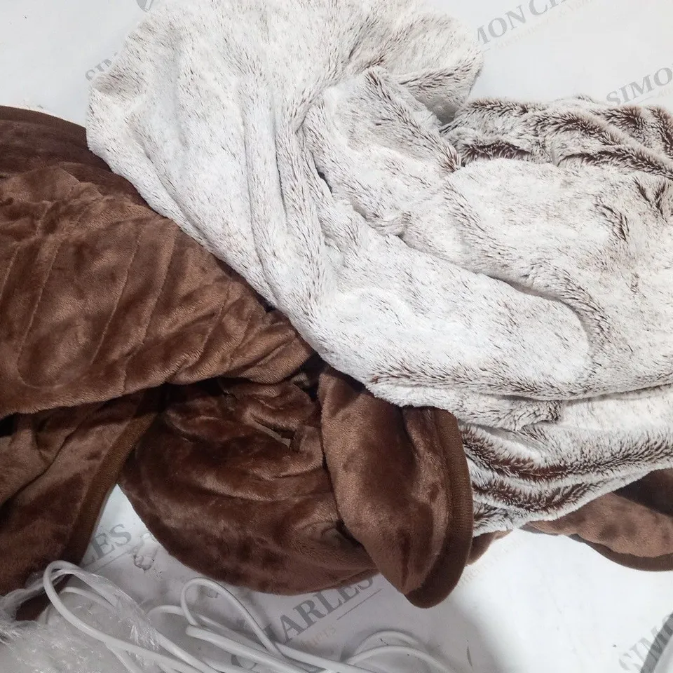 COZEE HOME LUXURY HEATED BLANKET - NATURAL