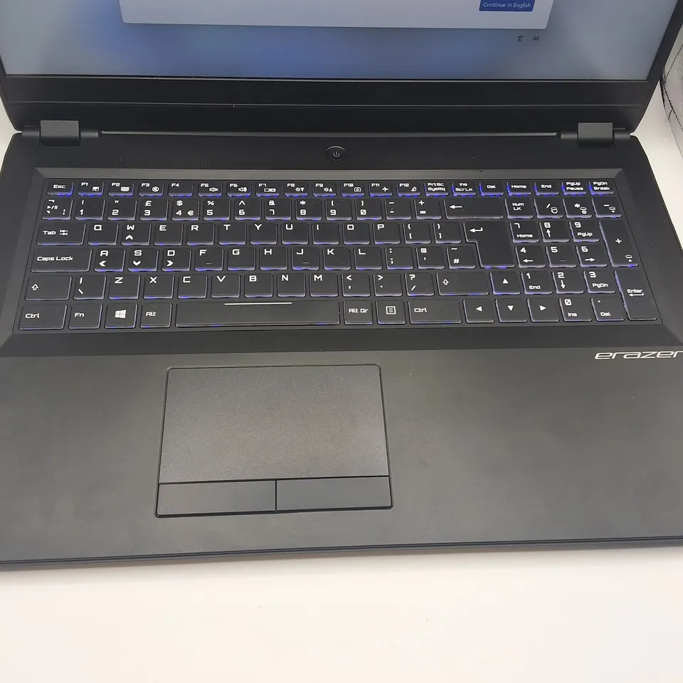 UNBOXED MEDION ERAZER NOTEBOOK PC IN BLACK - X17801