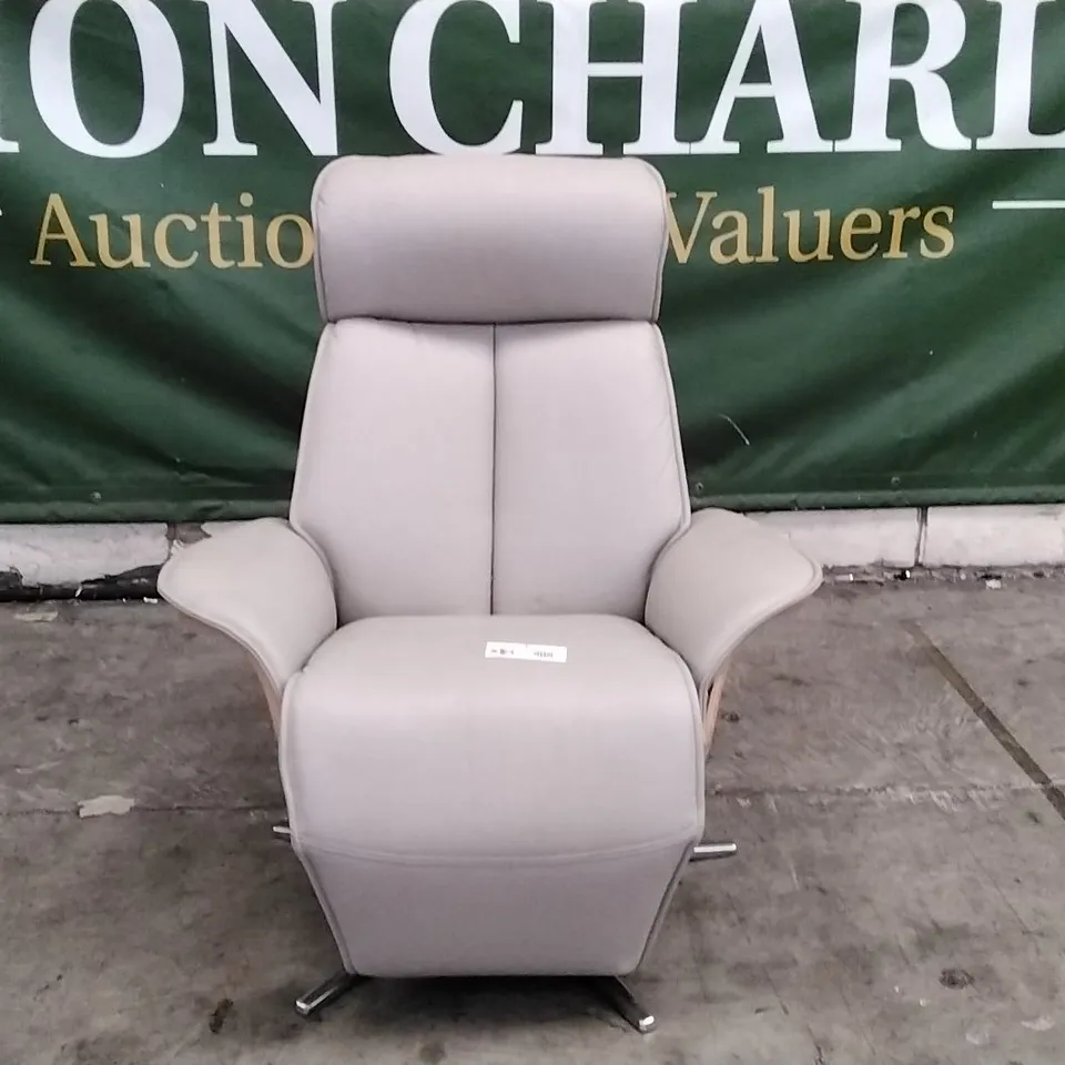 QUALITY BRITISH DESIGNER G PLAN MANUFACTURED OSLO ELECTRIC RECLINER CHAIR - CAMBRIDGE CLOUD LEATHER 