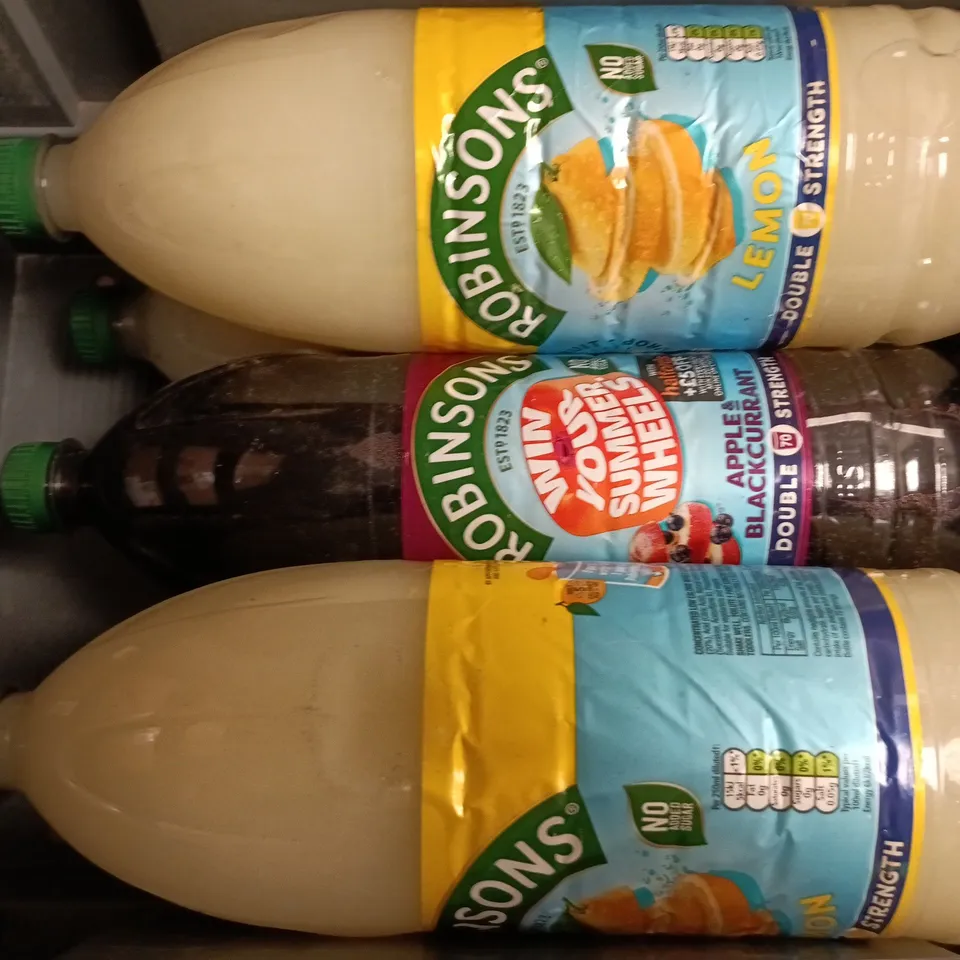 6 ROBINSONS DOUBLE STRENGTH JUICES TO INCLUDE FLAVOURS APPLE/BLACKCURRANT & LEMON (6X1.75L)