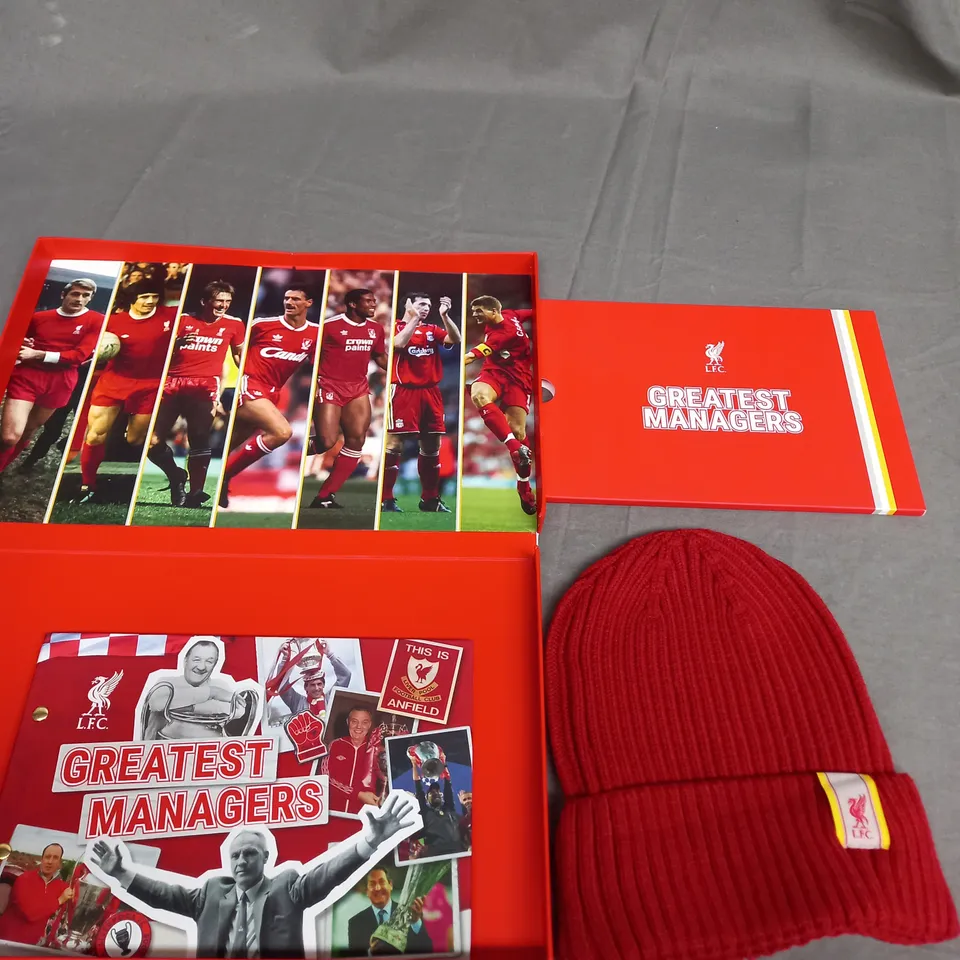 BOXED LIVERPOOL FOOTBALL CLUB 24-25 WITH BEANIE 