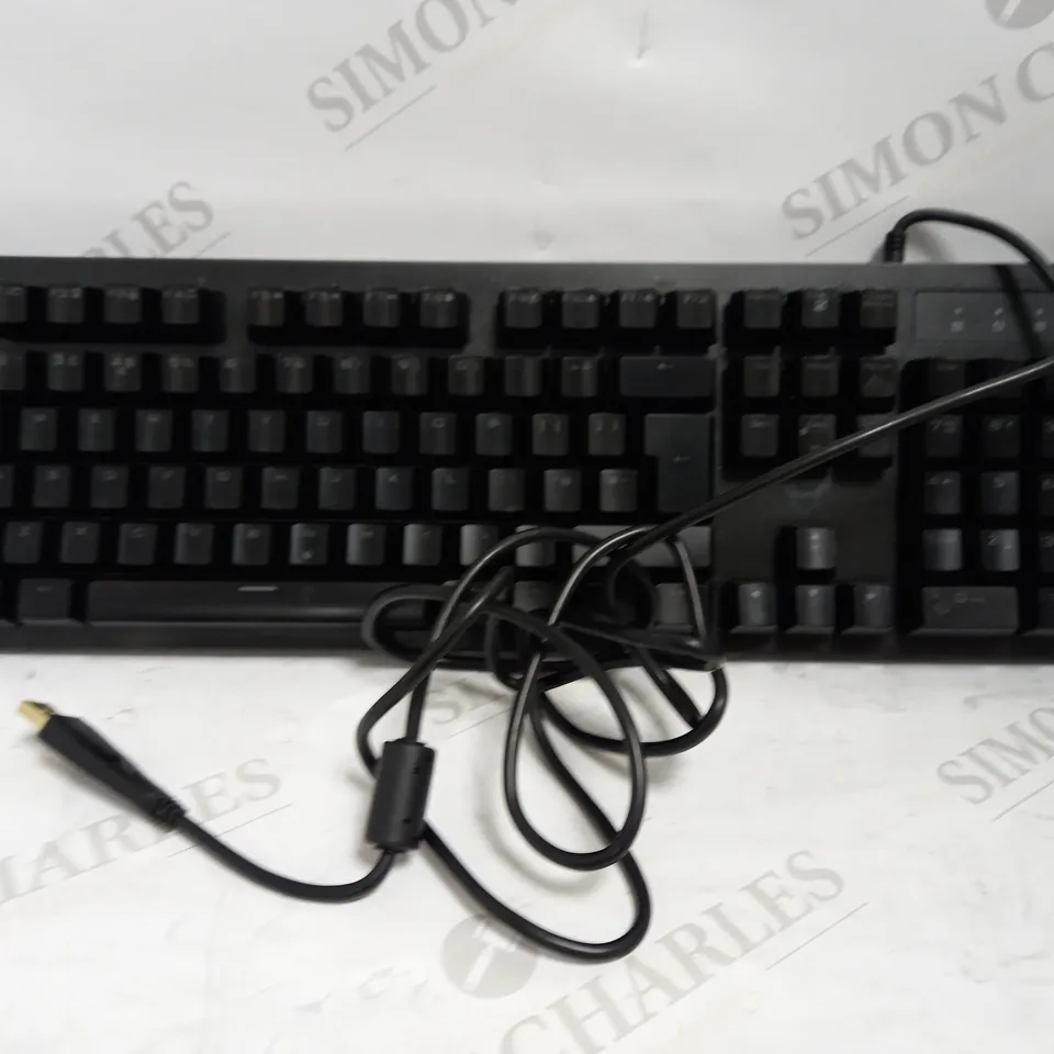 TRUST GAMING GXT 1863 THAZ MECHANICAL KEYBOARD 