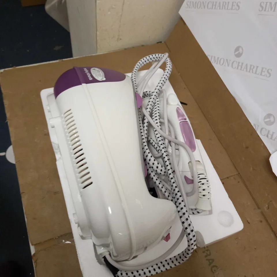 MORPHY RICHARDS JET STEAM GENERATOR IRON PINK/WHITE