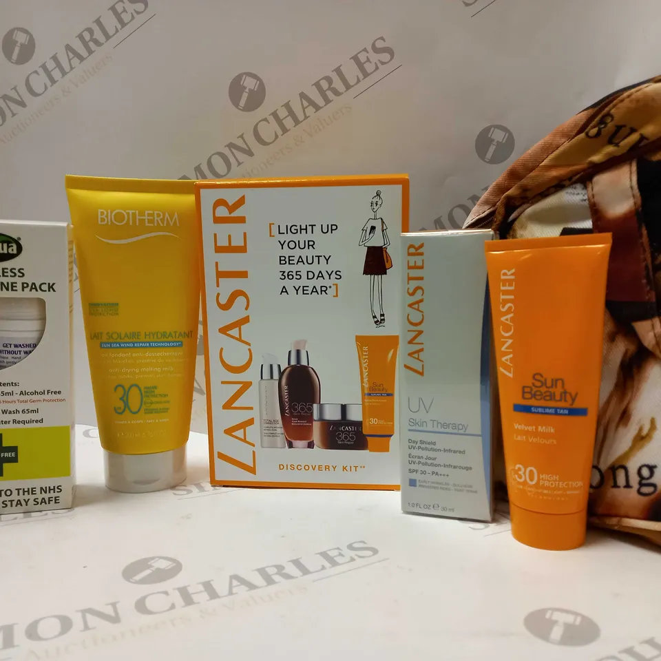BOX OF APPROX 6 ASSORTED BEAUTY PRODUCTS TO INCLUDE NILAQUA WATERLESS HAND HYGIENE PACK, LANCASTER DISCOVERY KIT, LANCASTER UV SKIN THERAPY, ETC 