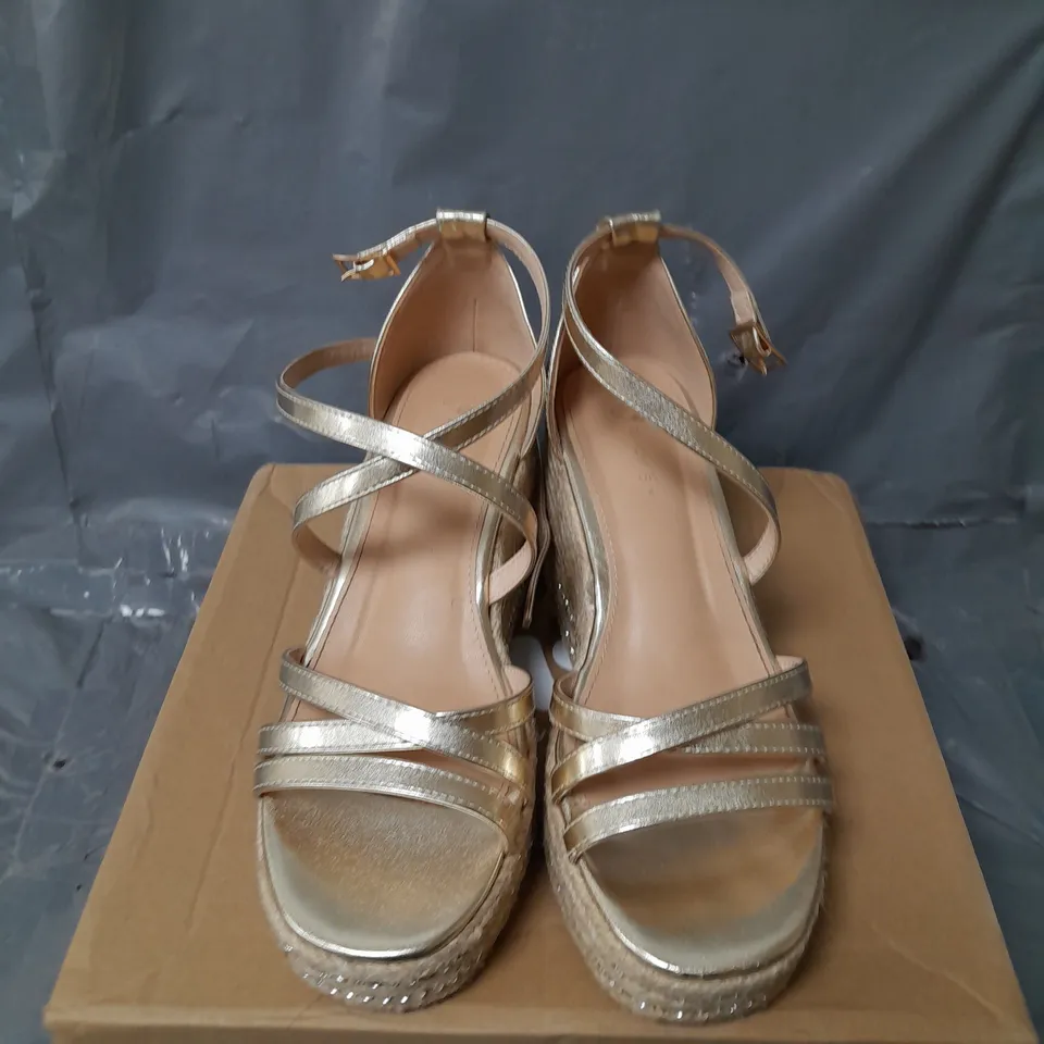 WOMENS WEDGE SHOES SIZE UNSPECIFIED RRP £45.99