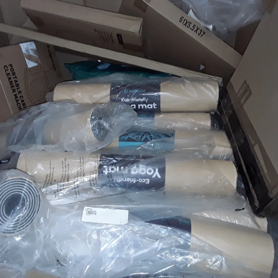 UNPROCESSED PALLET OF ASSORTED ITEMS TO INCLUDE EXPANDABLE WINDOW SCREEN, ELECTRIC UNDERBLANKET AND SEALED CASTLE TOY