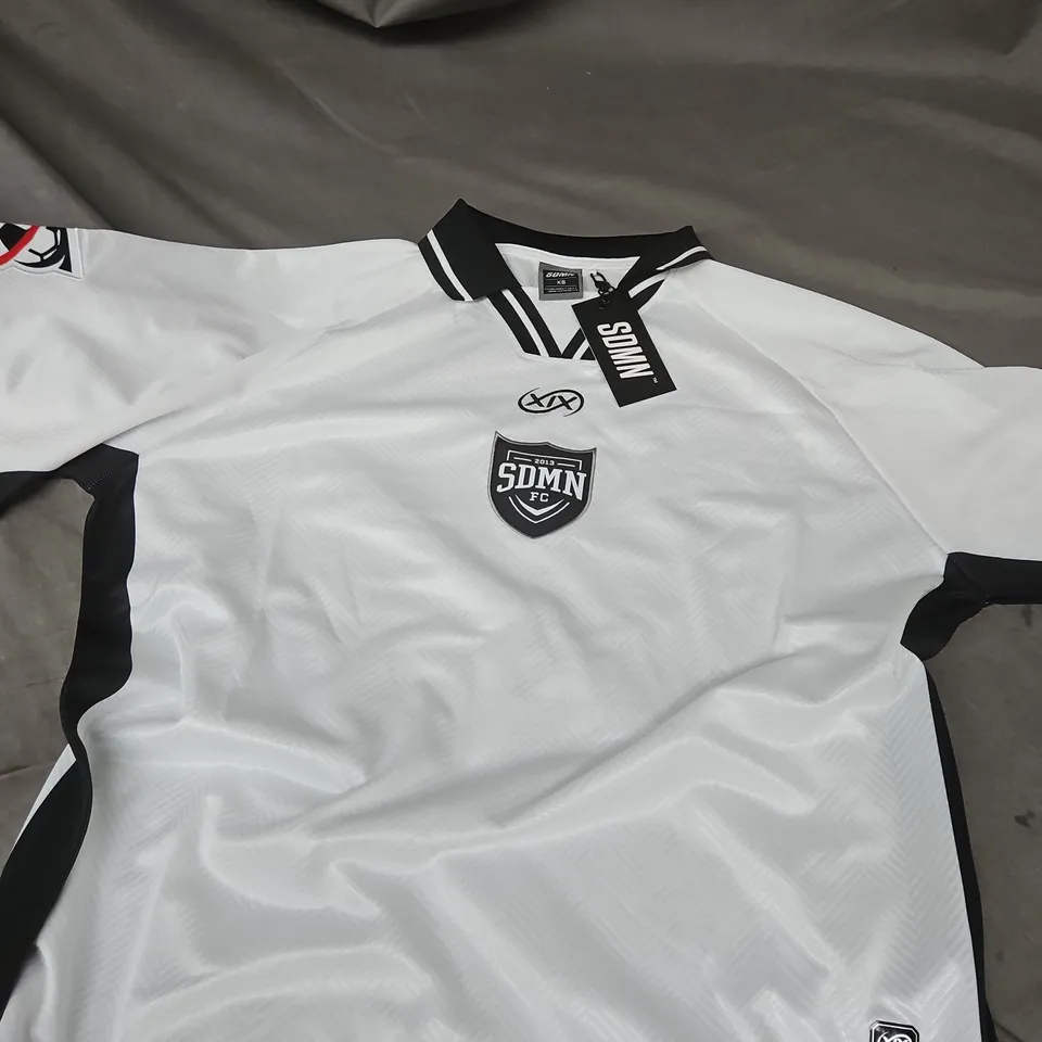 SDMN FC RETRO AWAY JERSEY WHITE – SIZE XS