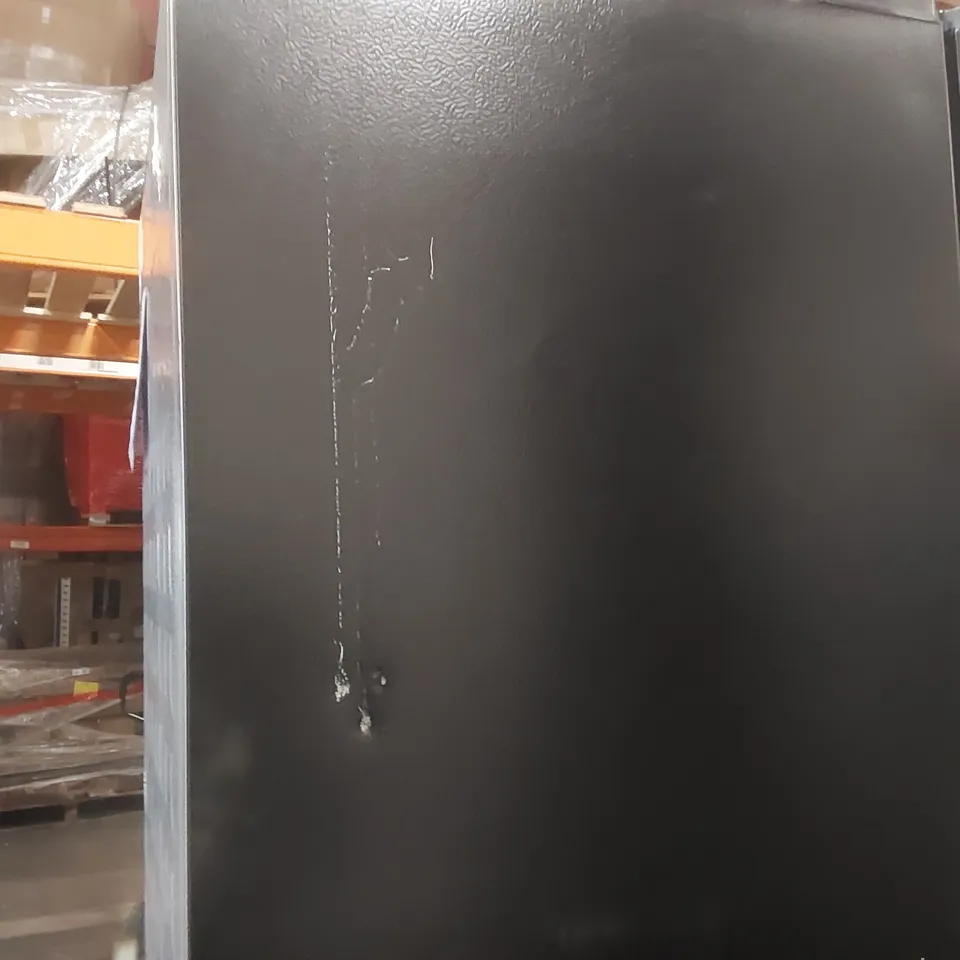 HISENSE PUREFLAT SLIM RF632N4WFE FRIDGE FREEZER - BLACK STAINLESS STEEL