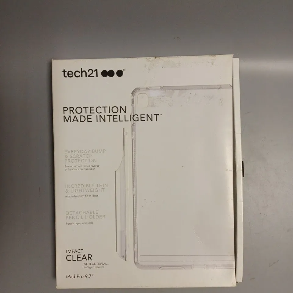 10 X BOXED TECH21 IMPACT CLEAR PROTECTIVE CASES FOR IPAD PRO 9.7" 