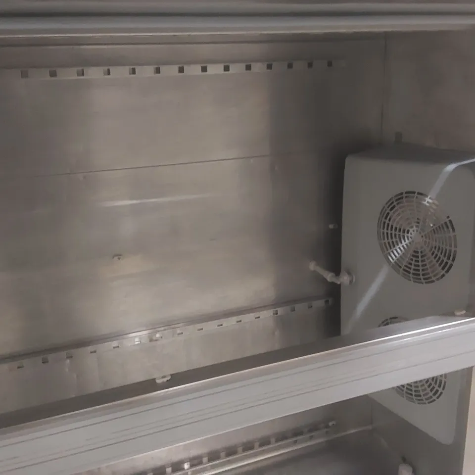 INOMAK CE2140/SL/ COMMERCIAL DOUBLE DOOR REFRIGERATOR WITH ROLLING BASE