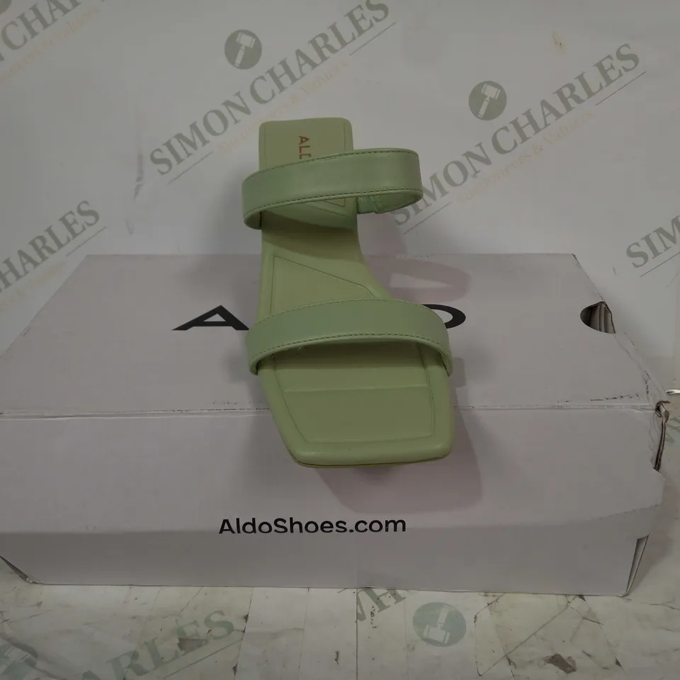 BOXED PAIR OF ALDO RANALASSI OPEN TOE HEELS IN GREEN UK SIZE 4.5