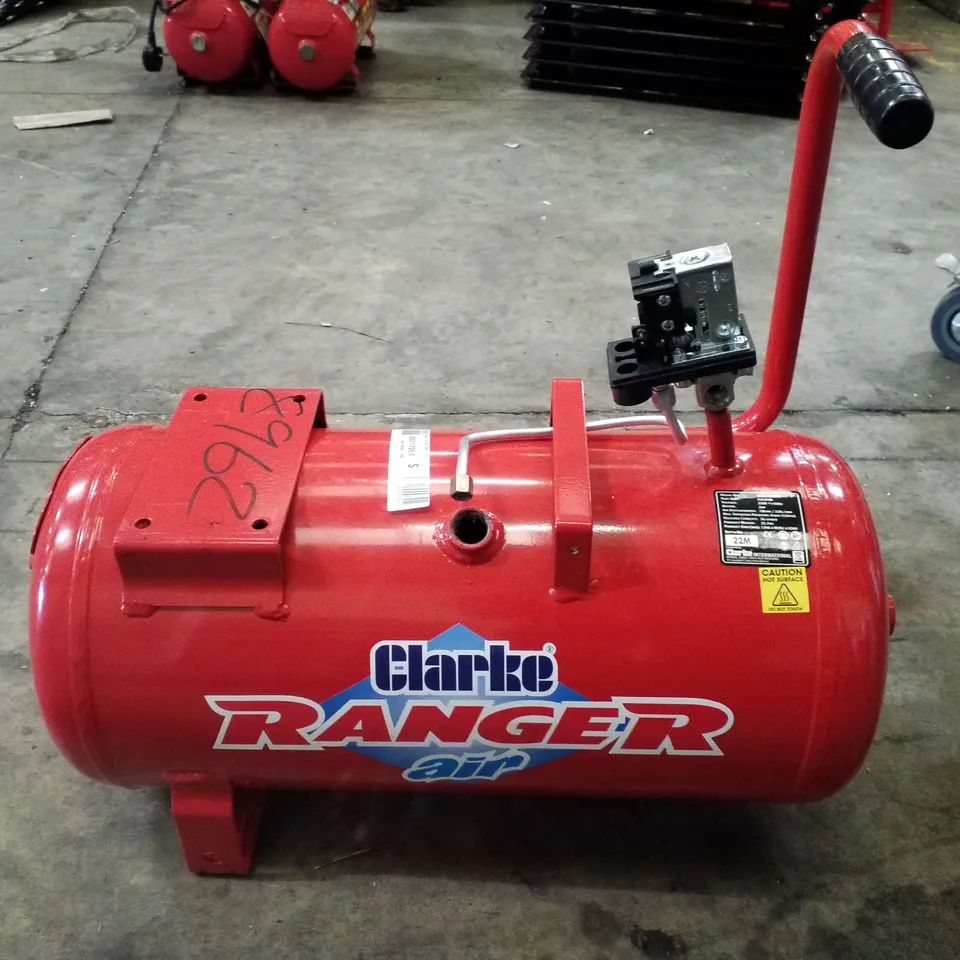 CLARKE RANGER 7/260 7.8CFM 24 LITRE 2HP AIR COMPRESSOR (230V)