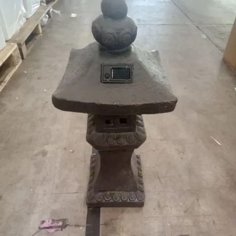 BOXED SOLAR PANELLED ZEN GARDEN PAGODA