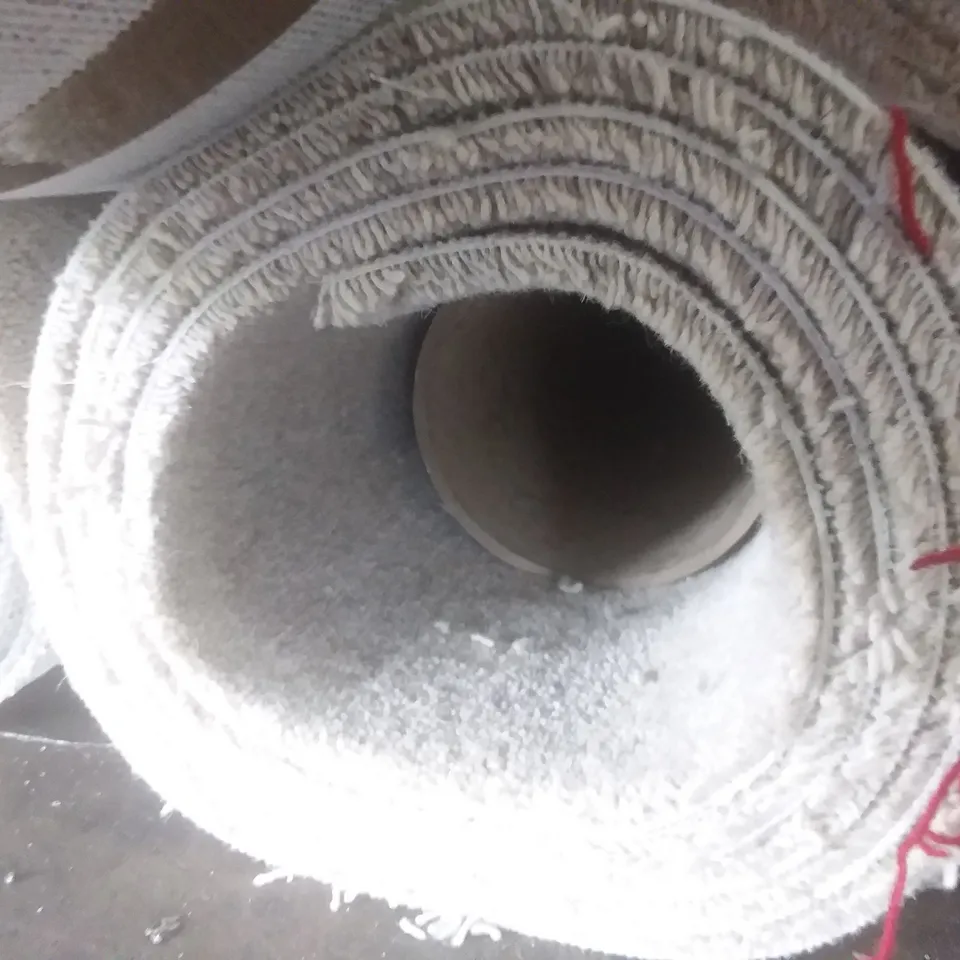 ROLL OF QUALITY CRESTA HEATHERS 50OZ CARPET 5×2.8M