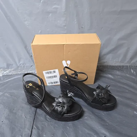 BOXED PAIR OF VERY FLORAL WEDGE BLACK UK 8