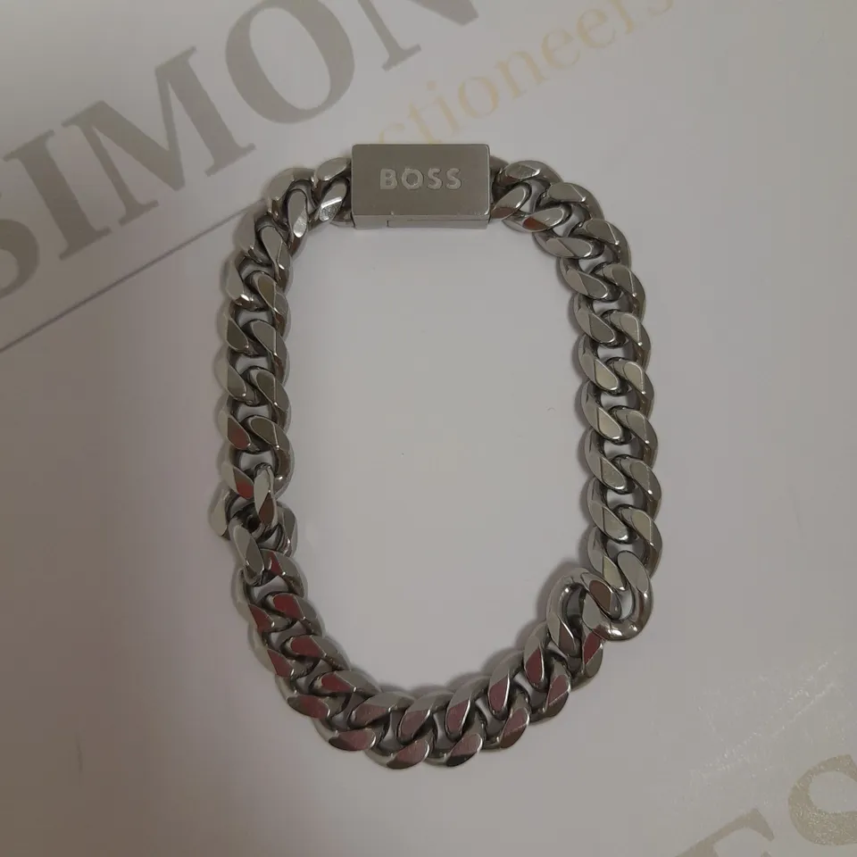 HUGO BOSS GENT'S STAINLESS STEEL CHAIN  RRP £59