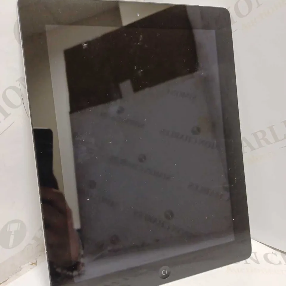 APPLE IPAD MODEL A1460