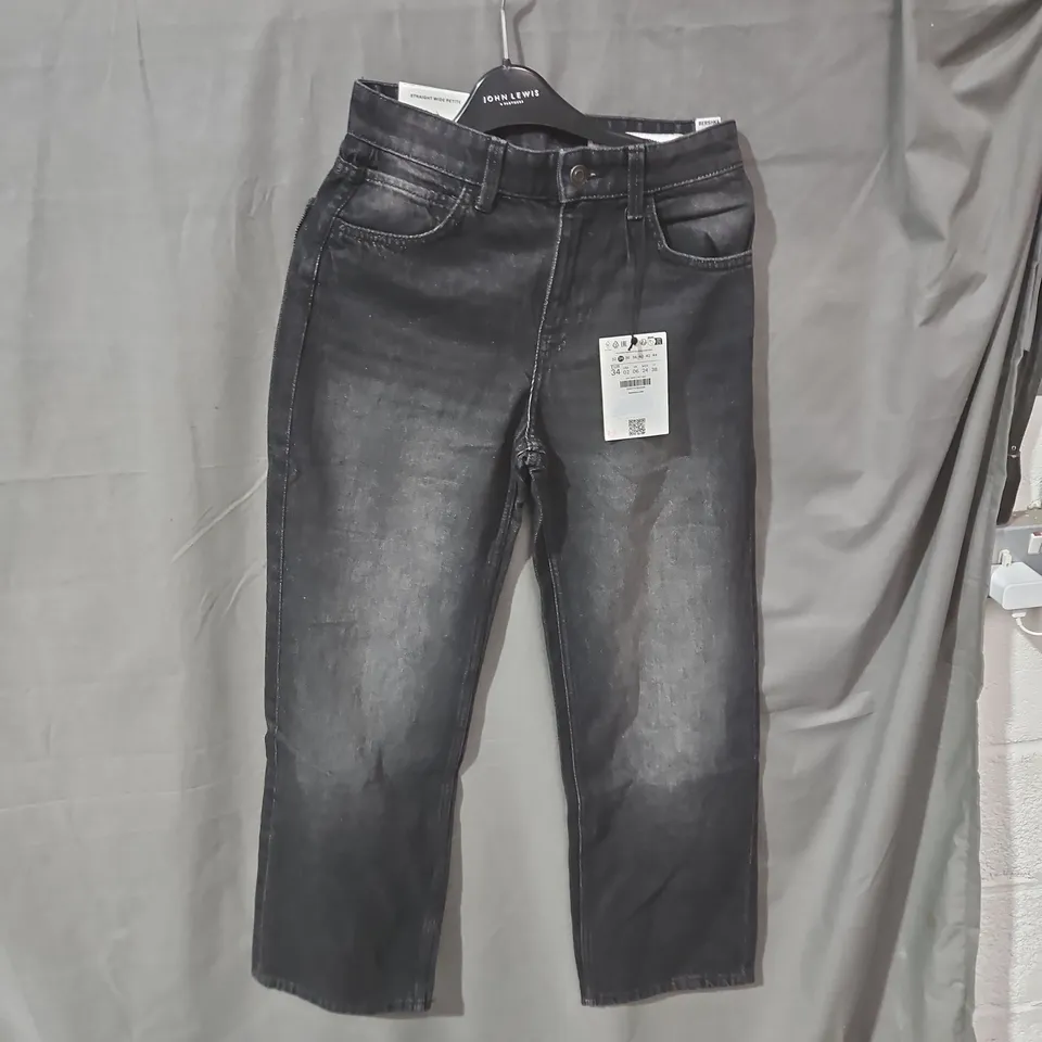 BERSHKA BLACK DENIM JEANS – UK 6 (EU 34)