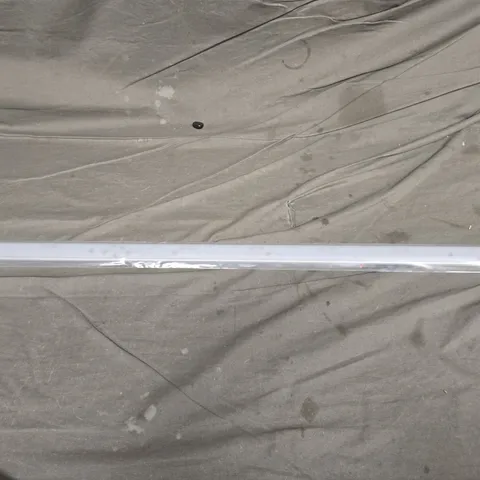 APPROXIMATELY 16 VENTA 24V CONTINUOUS LINE LIGHTS (IL10048D) - COLLECTION ONLY