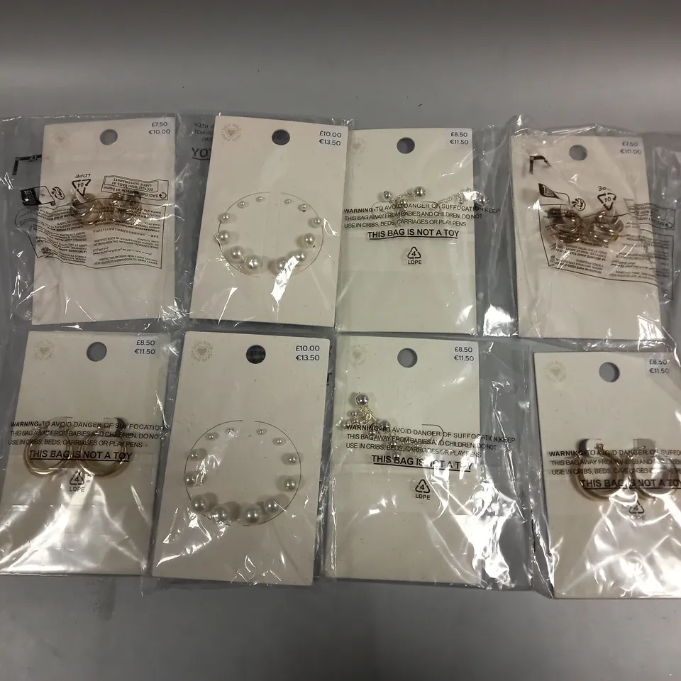 APPROXIMATELY 15 ASSORTED M&S EARRINGS IN VARIOUS DESIGNS 