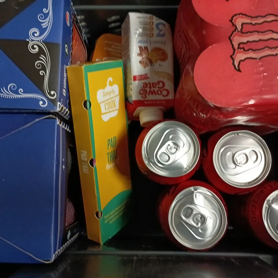 APPROXIMATELY 10 ASSORTED FOOD AND DRINK ITEMS TO INCLUDE MAPLE SYRUP, CHOC BALLS, ETC