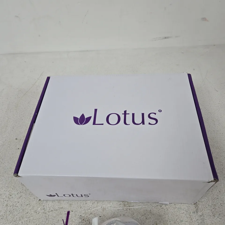LOTUS TENNO ULS576 WHITE SNEAKERS – EU39 (UK 6)