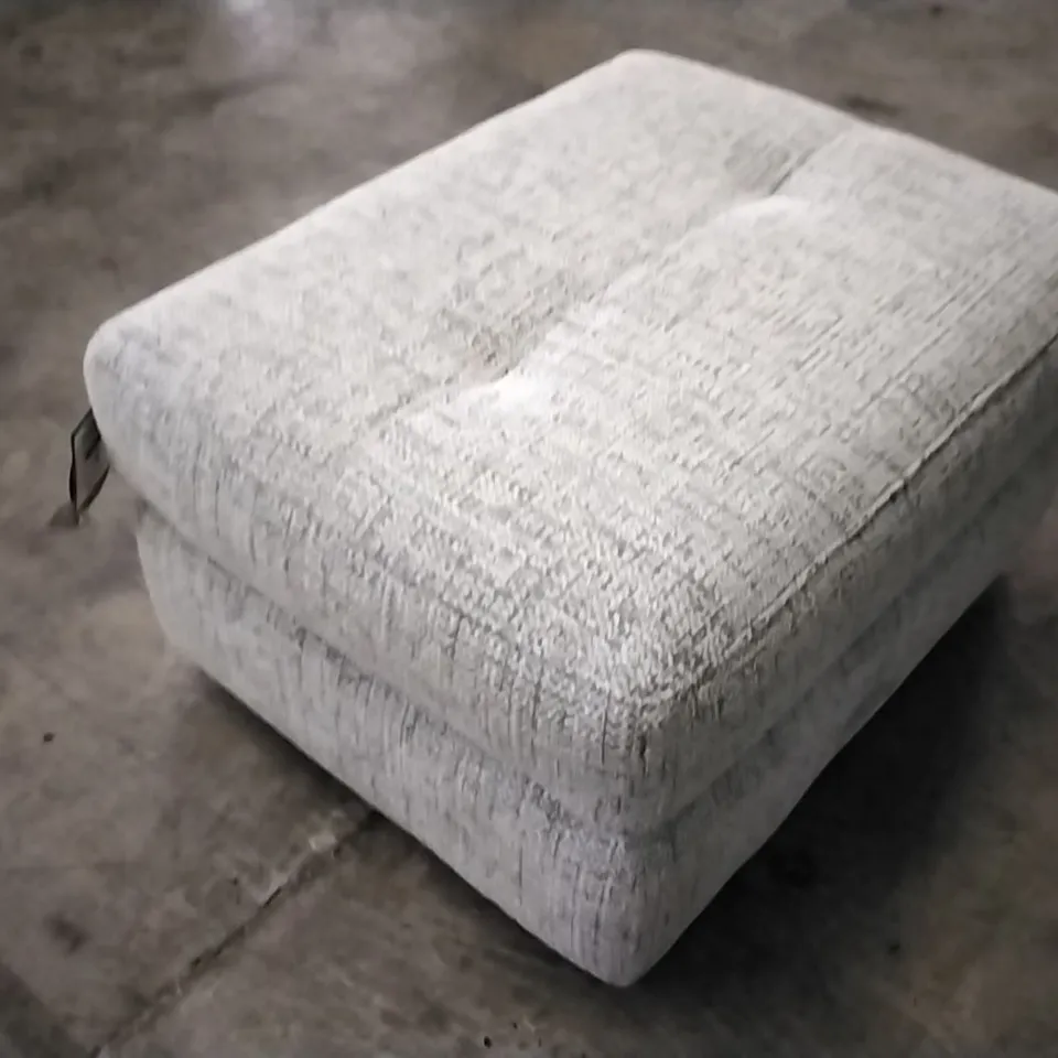 QUALITY BRITISH DESIGNED & MANUFACTURED G PLAN STRATFORD STORAGE FOOTSTOOL HARBOUR SLATE FABRIC