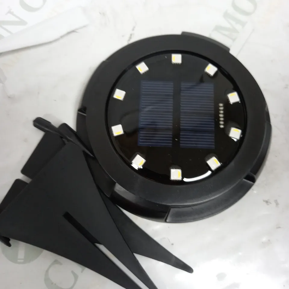 BOXED BELL & HOWELL DUAL FUNCTION SET OF 6 LED ULTIMATE DISK LIGHTS