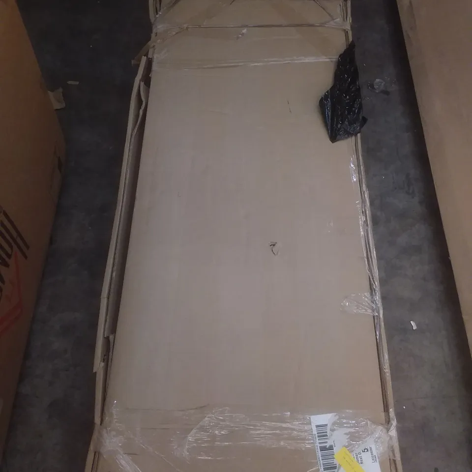 BOXED 8 DRAWER DRESSER WHITE