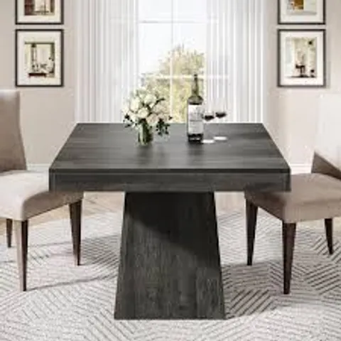 BOXED DINING TABLE