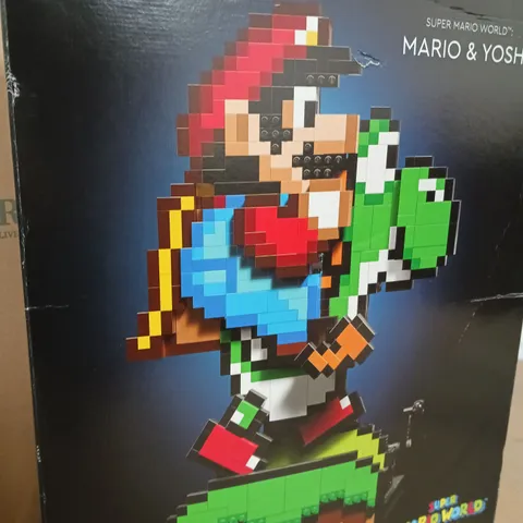 BOXED LEGO SUPER MARIO WORLD MARIO & YOSHI - 71438