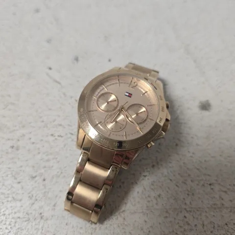 TOMMY HILFIGER CHRONOGRAPH WRISTWATCH – ROSE GOLD TONE