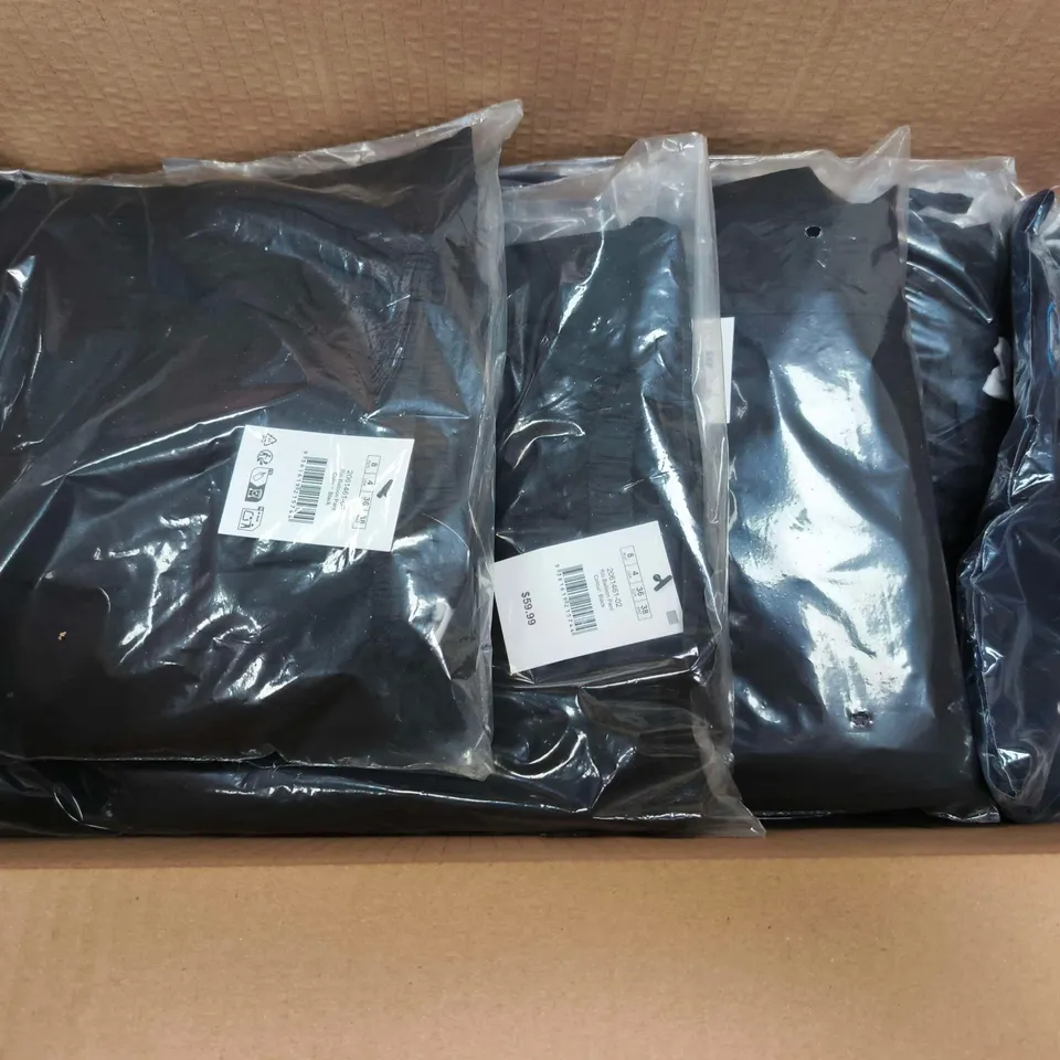 APPROXIMATELY 15 ASSORTED CLOTHING ITEMS IN VARIOUS SIZES, COLOURS & STYLES TO INCLUDE LCN ACTIVE GRAPHIC TEE, RIO BALLOON PANTS, ETC
