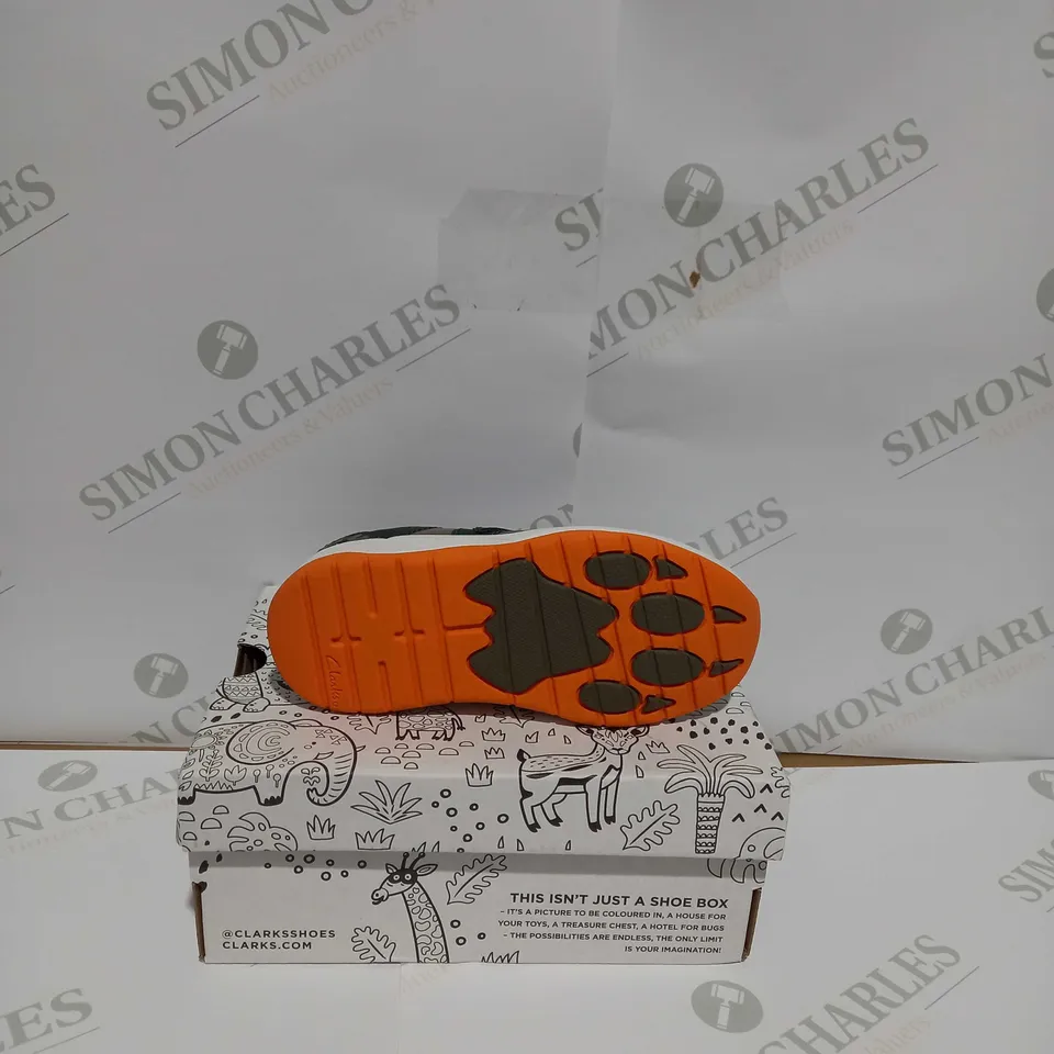 CLARKS CLOWDER RUN K - EU 25 1/2