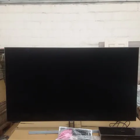 BOXED 55" SAMSUNG OLED TV WITH DIGIBOX