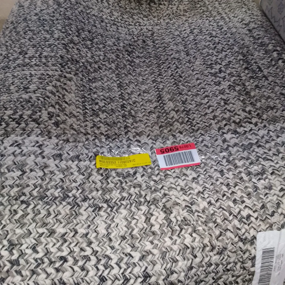 GLENN BRAIDED SALT AND PEPPER AREA RUG 4'X6'