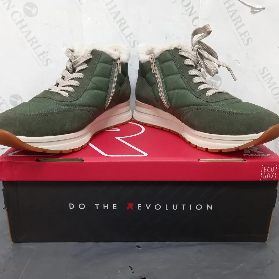 BOXED PAIR OF RIEKER SHOES IN GREEN SIZE 6
