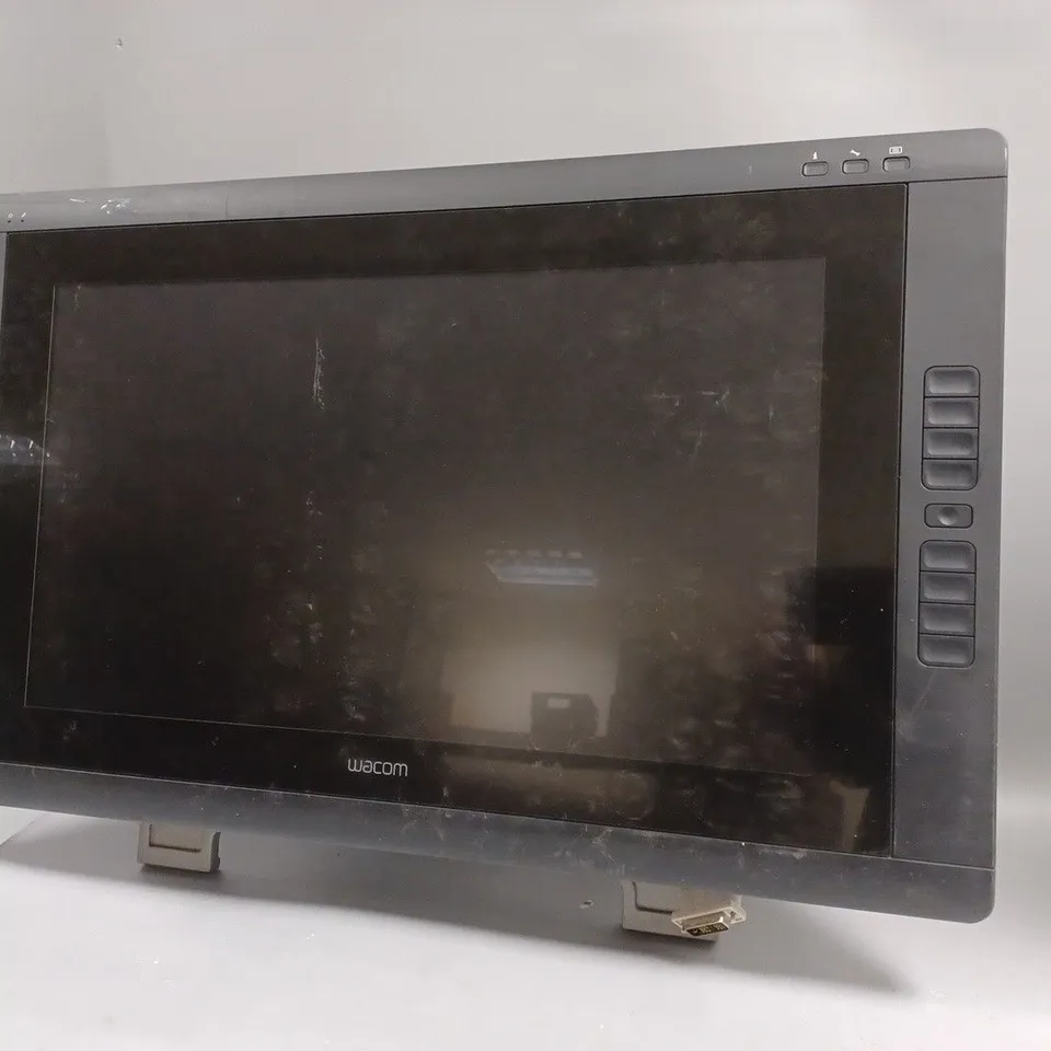 WACOM CINTIQ 22HD TOUCH INTERACTIVE PEN DISPLAY DTK-2200 WITH STAND 