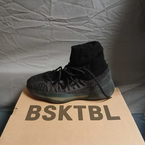 ADIDAS YZY BSKTBL KNIT SNEAKERS – SLATE/ONYX, UK SIZE NOT SHOWN (US 7.5 / EU 41 1/3)