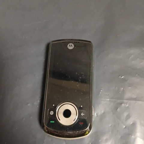 MOTOROLA MOTO VE66 MOBILE PHONE – BOXED