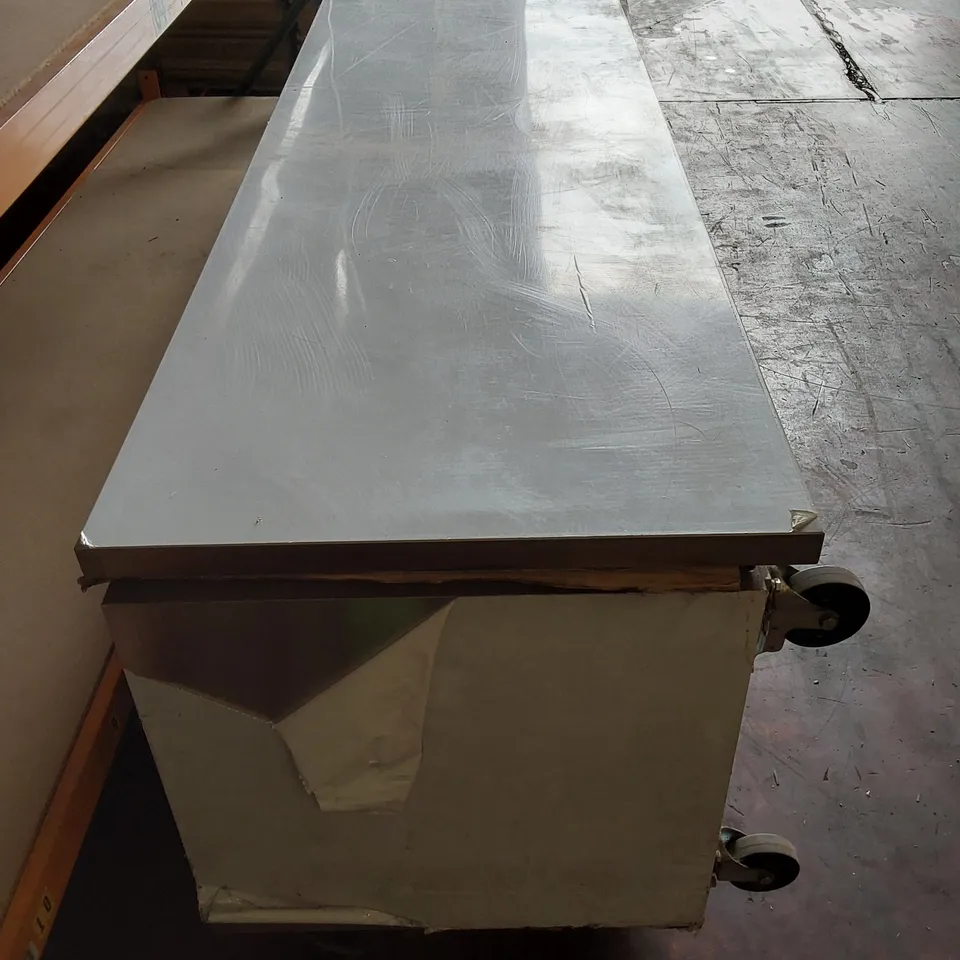 LARGE COMMERCIAL STAINLESS STEEL FOOD PREP COUNTER 