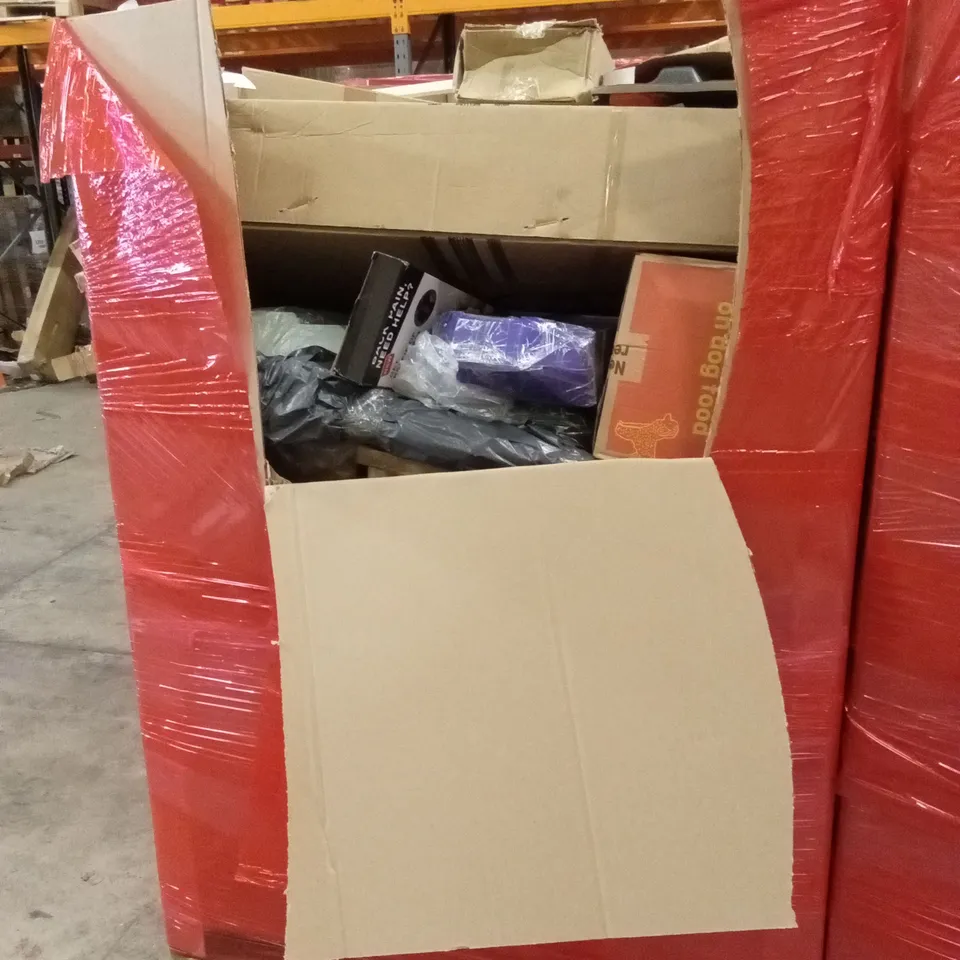 PALLET OF ASSORTED HOUSEHOLD GOODS AND PRODUCTS TO INCLUDE; BASKET BALL HOOP, RETRACTABLE SAFETY GATE, BACK SUPPORT ETC